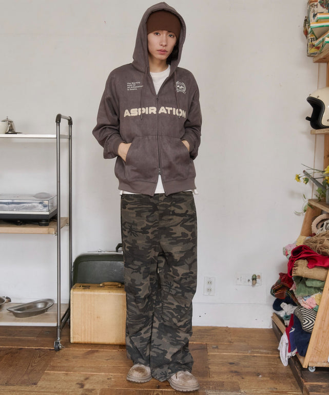 スミクロ モデル：182cm L着用