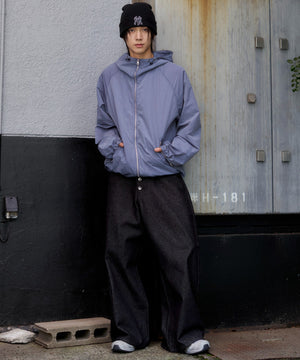 ブルー モデル：175cm L着用