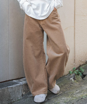コーデュロイワイドカーブパンツ