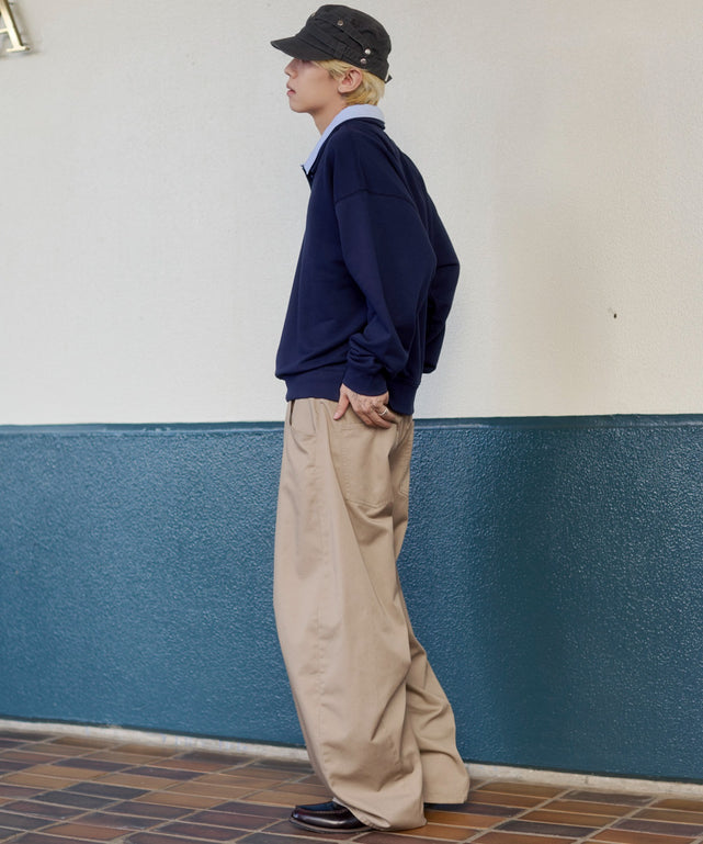 ネイビー モデル：175cm L着用