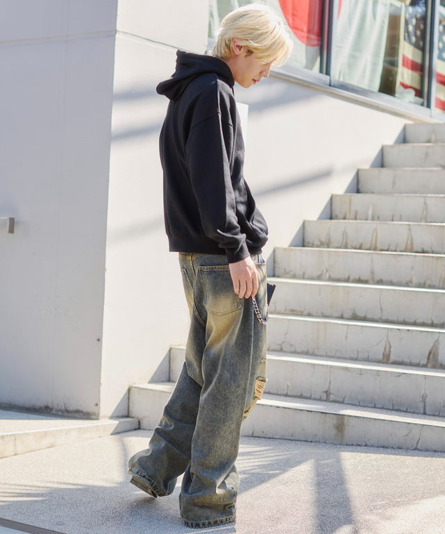 ブラック モデル：175cm L着用