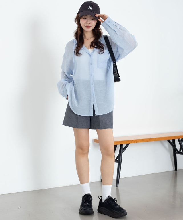 ブルー　モデル：165cm F着用