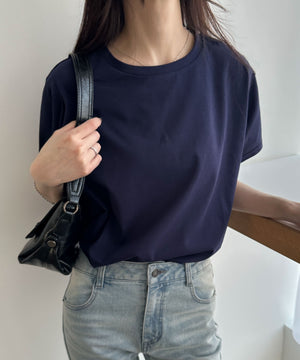 ネイビー モデル：160cm F着用