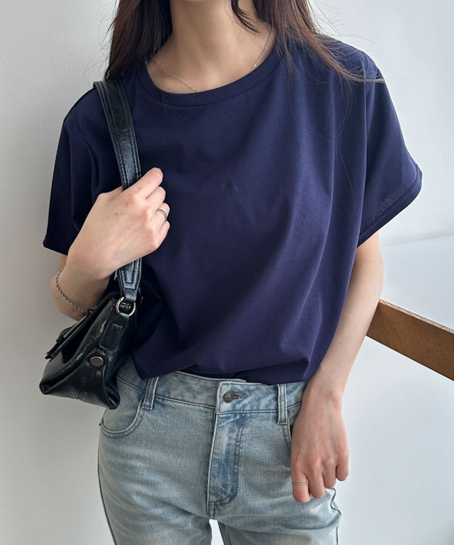 ネイビー モデル：160cm F着用