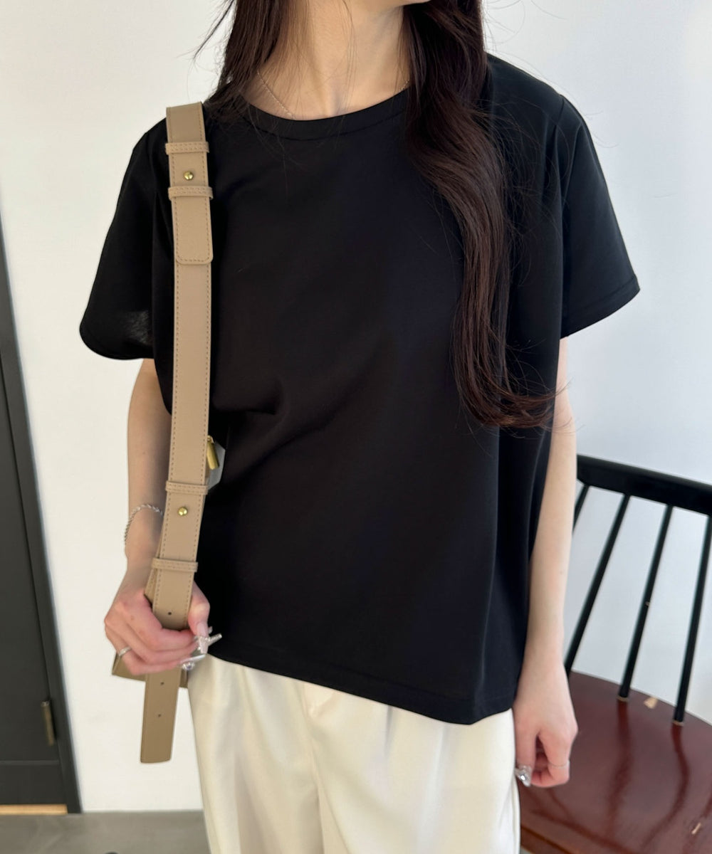 ブラック モデル：160cm F着用