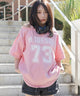 ２WAYグラフィックワンショルBIGT/柄4 モデル：159cm F着用