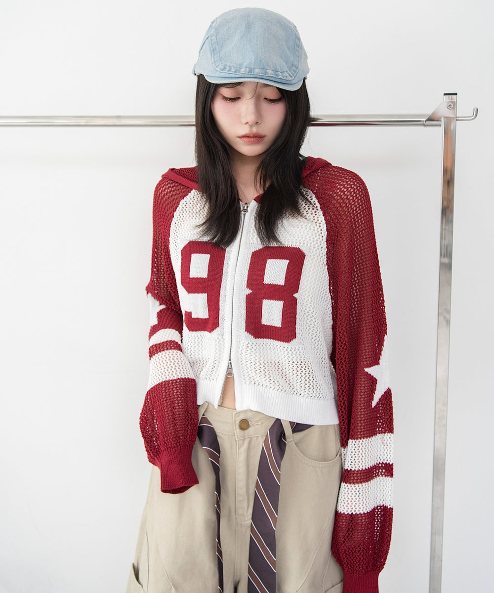 レッド モデル：159cm F着用