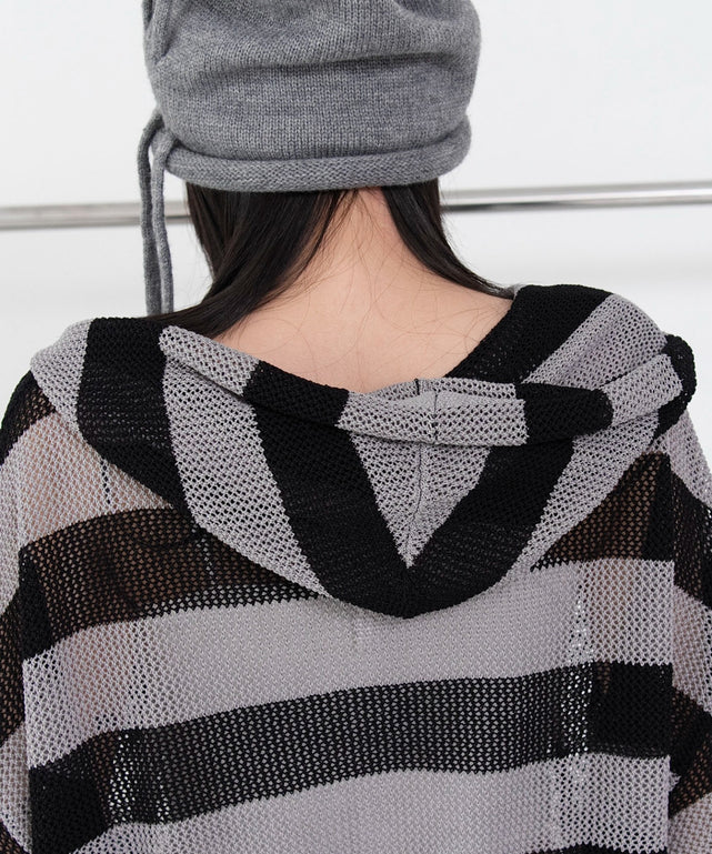 刺繍ロゴメッシュニットパーカー