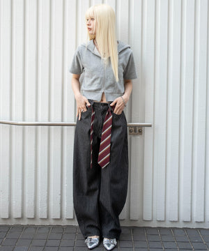 グレーソノタ　モデル：166cm F着用