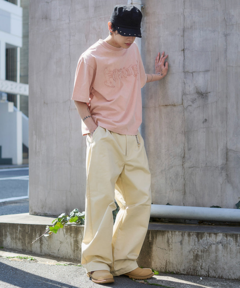 ピンク モデル：175cm L着用