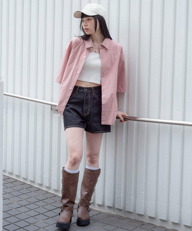 ピンク　モデル：164cm L着用
