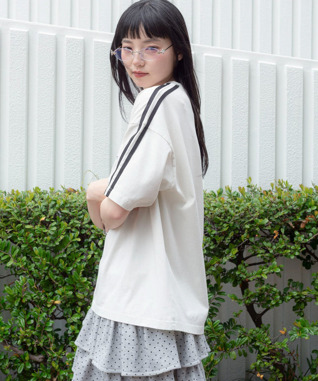 オフホワイト　モデル：164cm L着用
