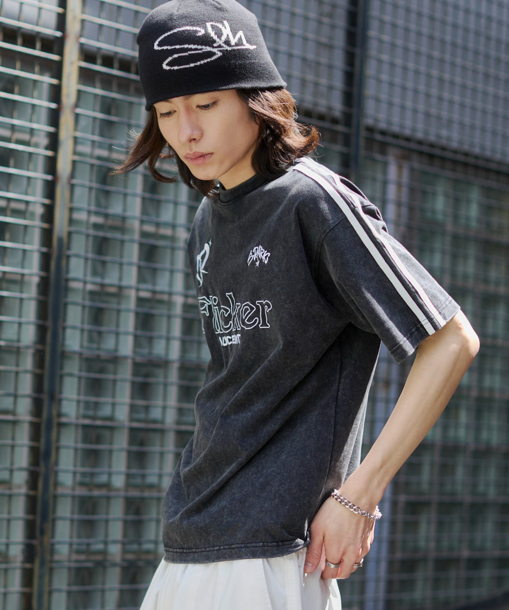 ブラック モデル：182cm L着用