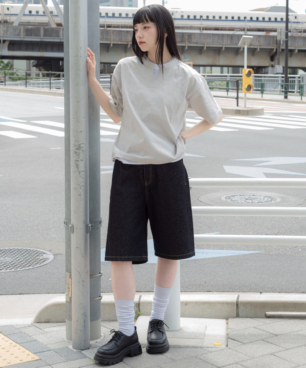 Lグレー　モデル：164cm M着用