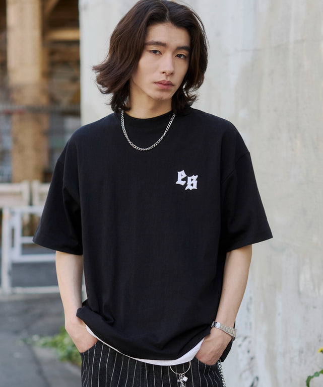 ブラック モデル：182cm L着用