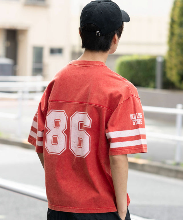 レッド モデル：180cm L着用
