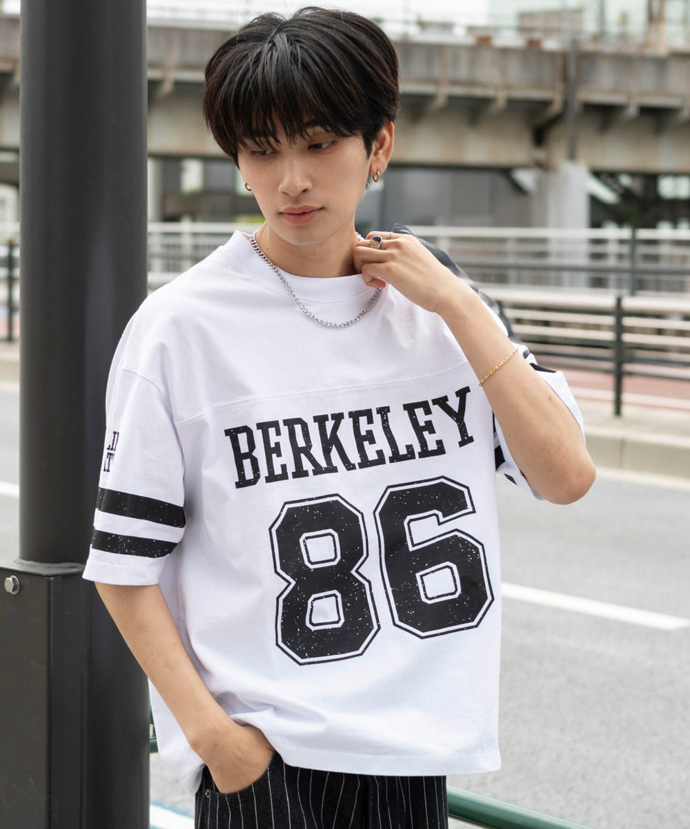 ホワイト モデル：180cm L着用