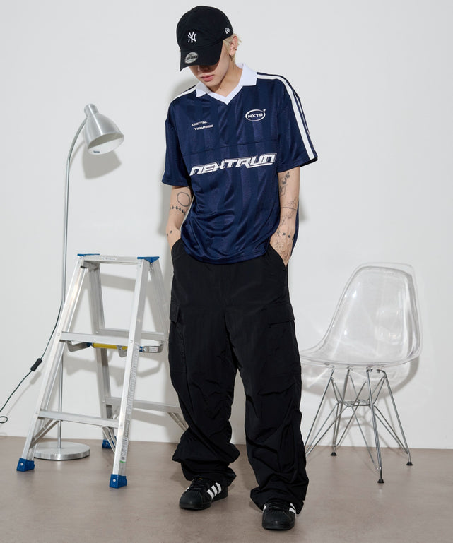 ネイビー モデル：175cm L着用