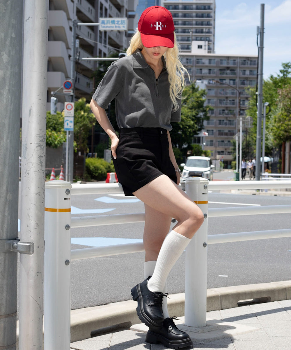 ブラック　モデル：166cm M着用