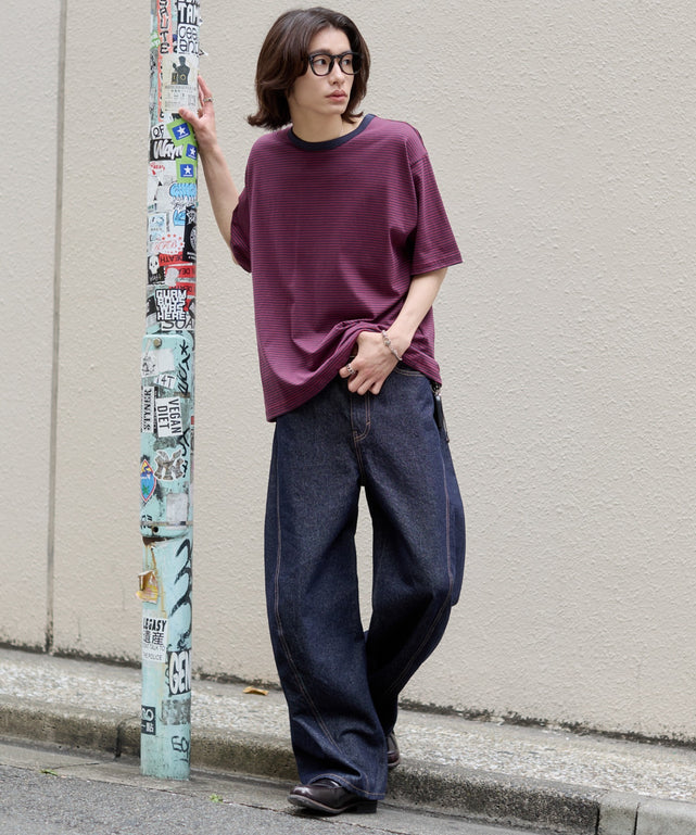 レッドボーダー モデル：182cm L着用