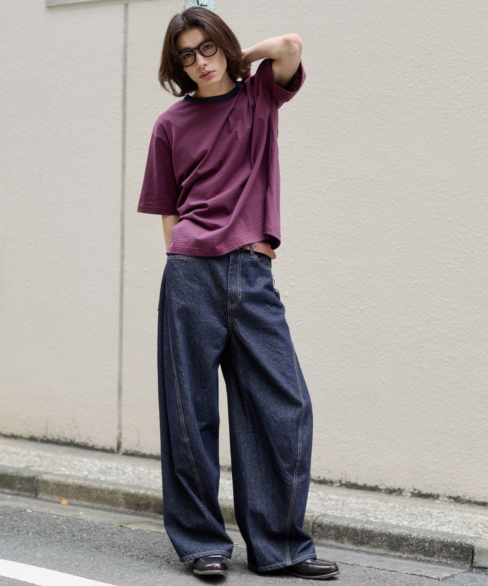 レッドボーダー モデル：182cm L着用