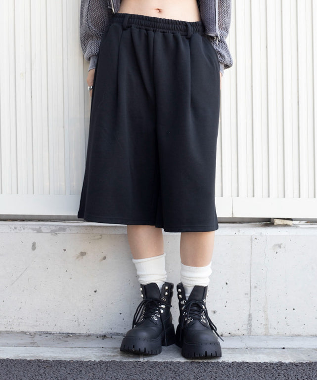 ブラック　モデル：166cm F着用