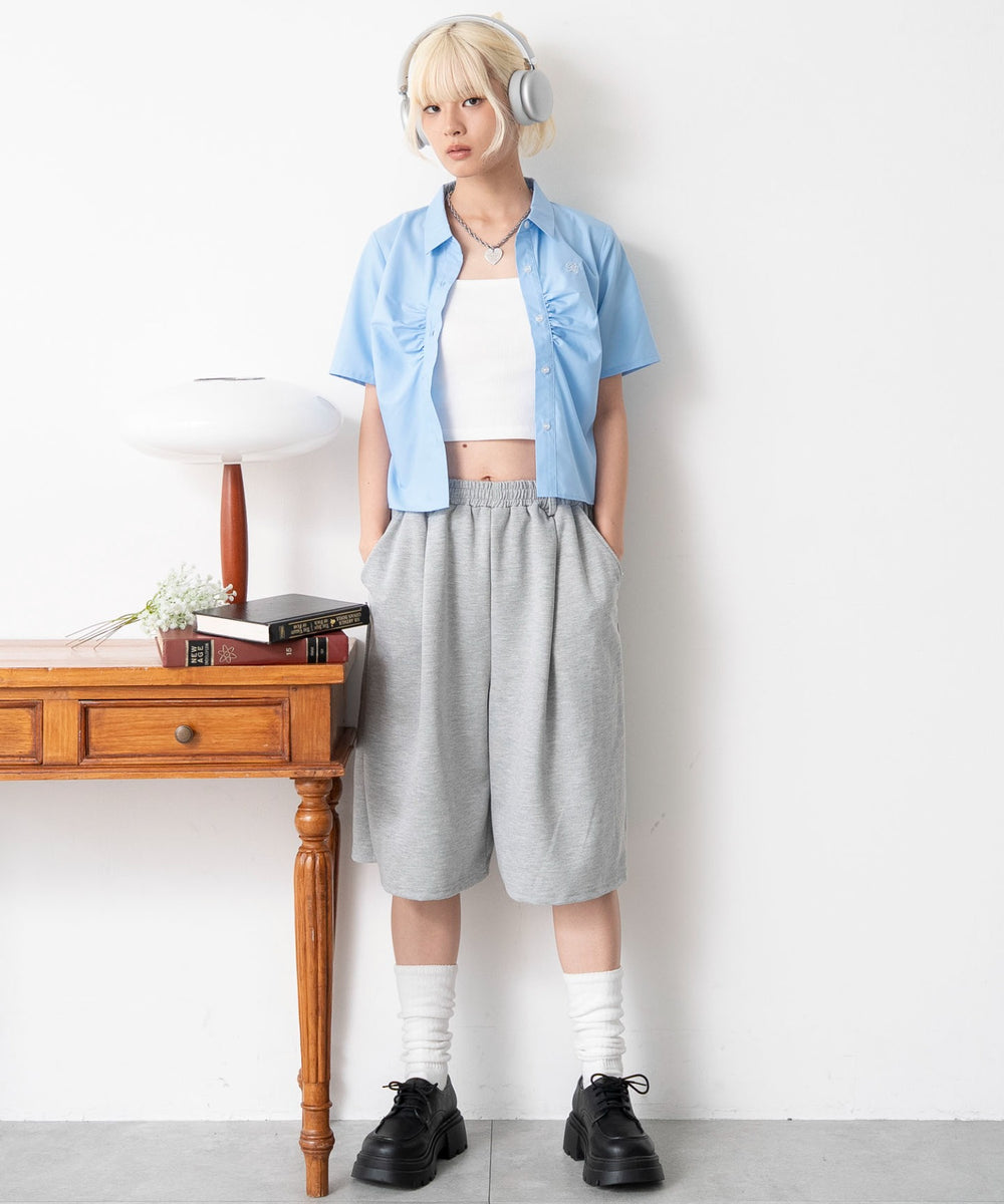 サックス　モデル：166cm F着用