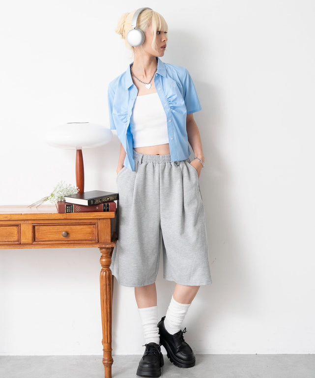 サックス　モデル：166cm F着用