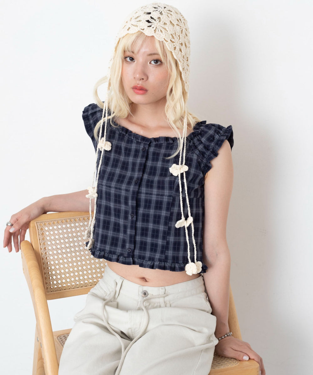 ブルーチェック１　モデル：166cm F着用