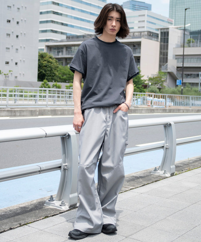 グレー モデル：182cm L着用