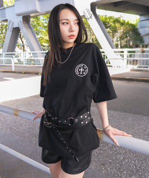 ブラック　モデル：159cm L着用