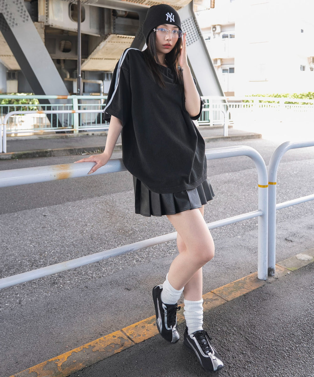 ブラック　モデル：159cm L着用