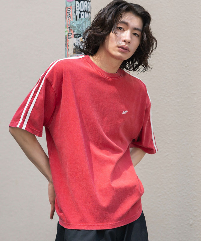 レッド モデル：182cm L着用