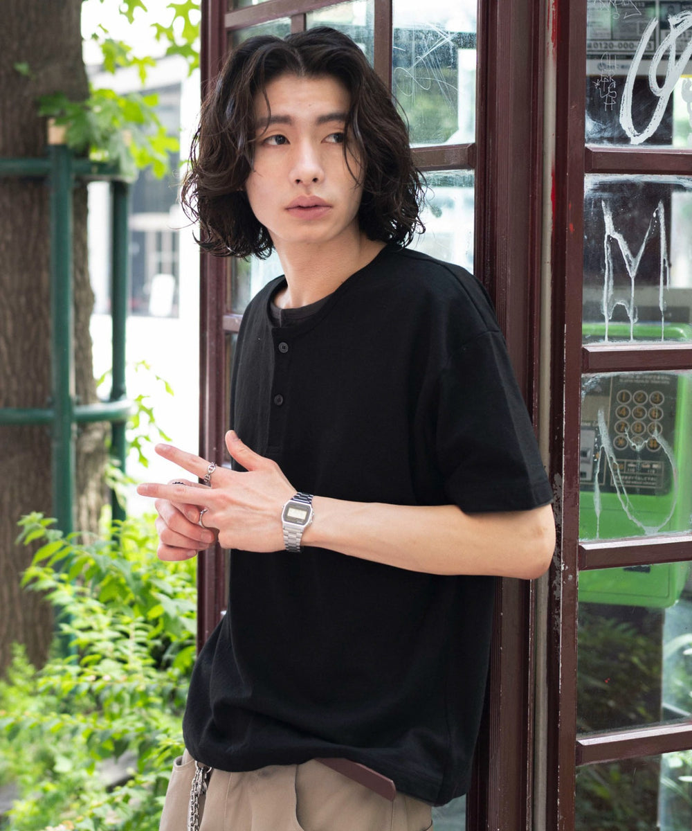 ブラック モデル：182cm L着用