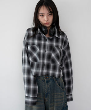 ブラック　モデル：159cm F着用