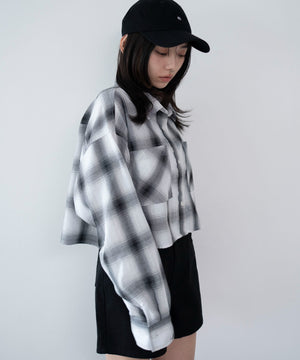ホワイト　モデル：159cm F着用