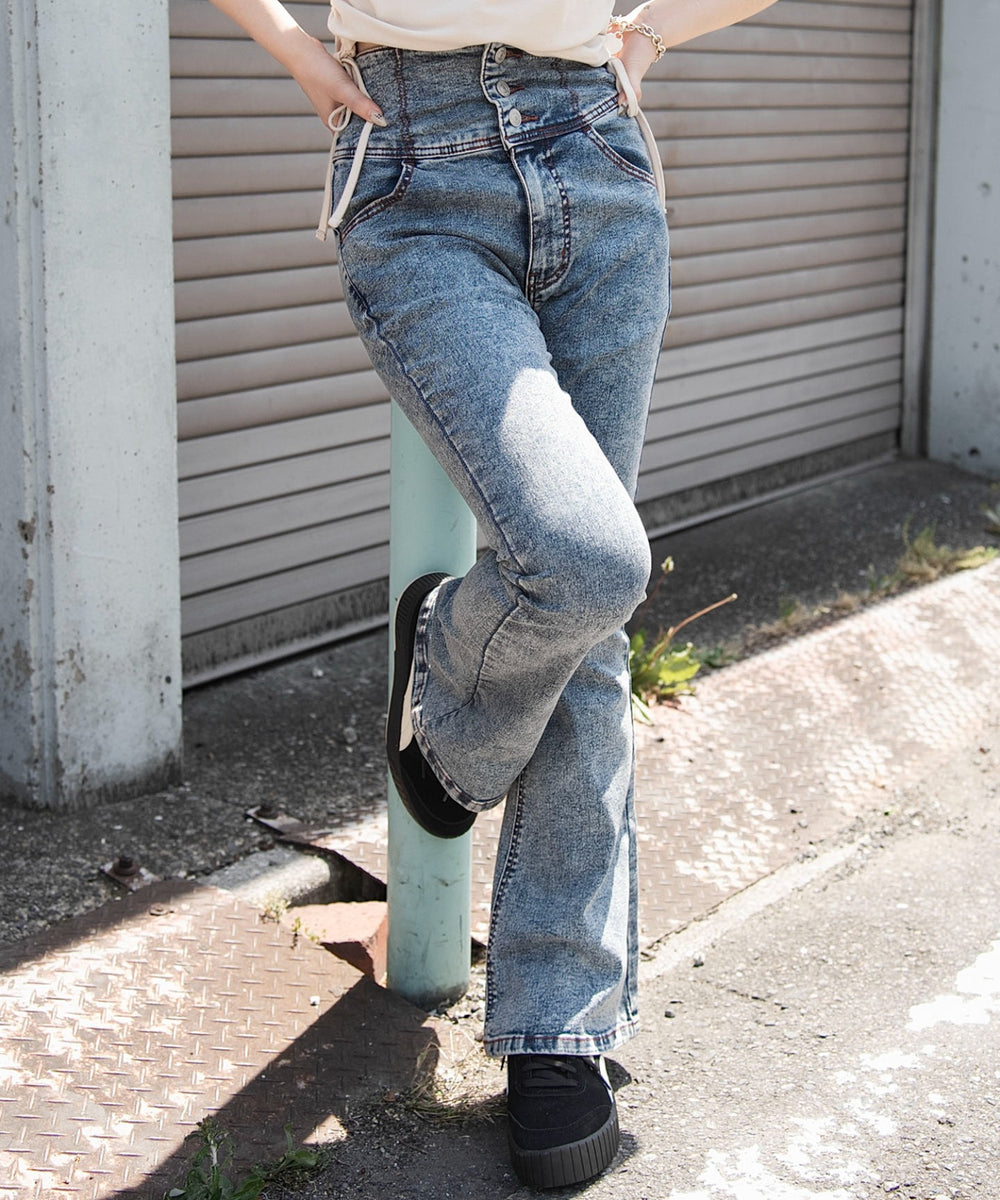 デニム中濃加工　モデル：159cm M着用