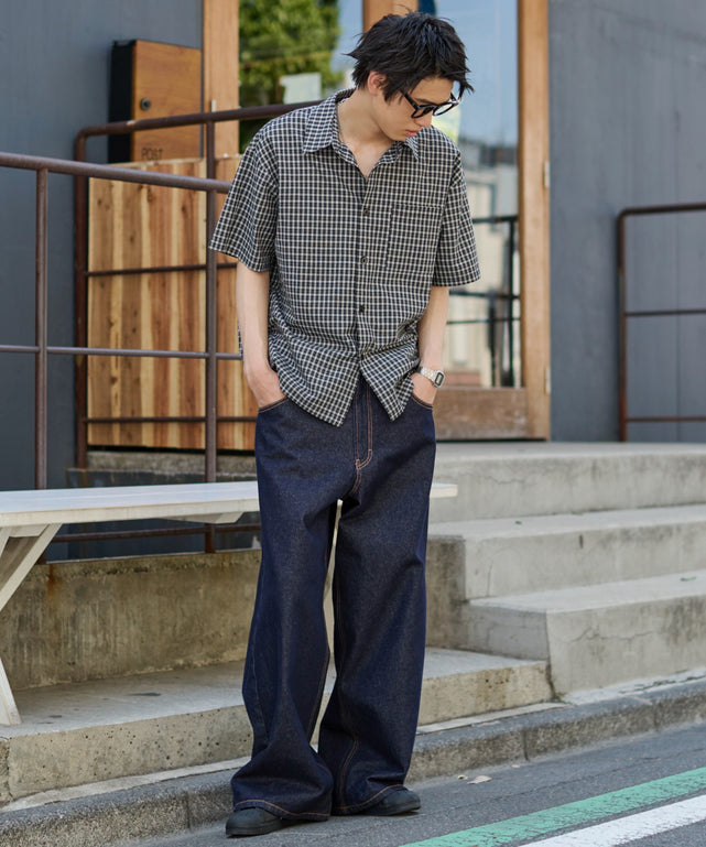 デニムインディゴ モデル：181cm L着用
