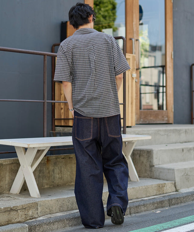 デニムインディゴ モデル：181cm L着用