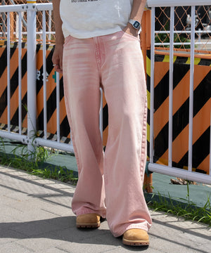 ピンクソノタ モデル：180cm L着用