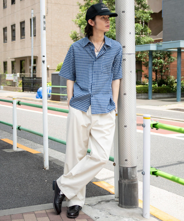 キナリ モデル：182cm L着用