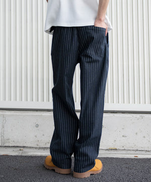 ブルーストライプ モデル：182cm L着用