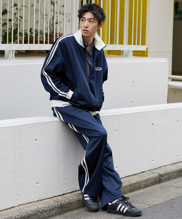 ネイビー モデル：181cm L着用