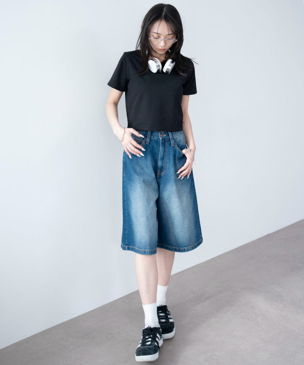 デニム中濃　モデル：159cm M着用