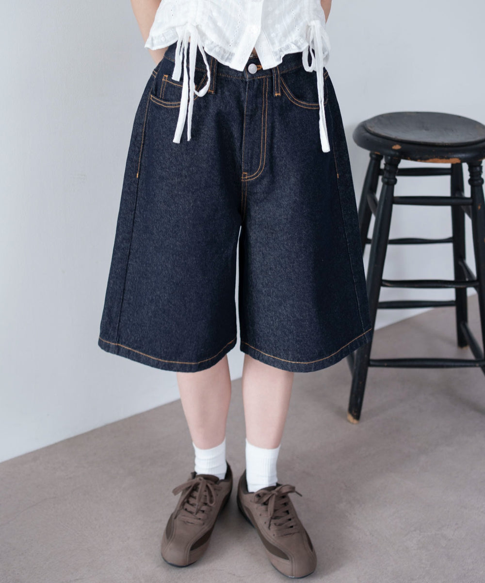 デニムインディゴ　モデル：159cm M着用