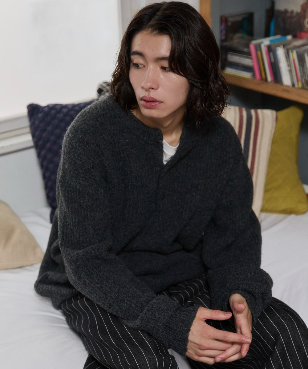 チャコール モデル：182cm L着用