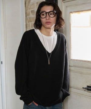 ブラック モデル：182cm L着用