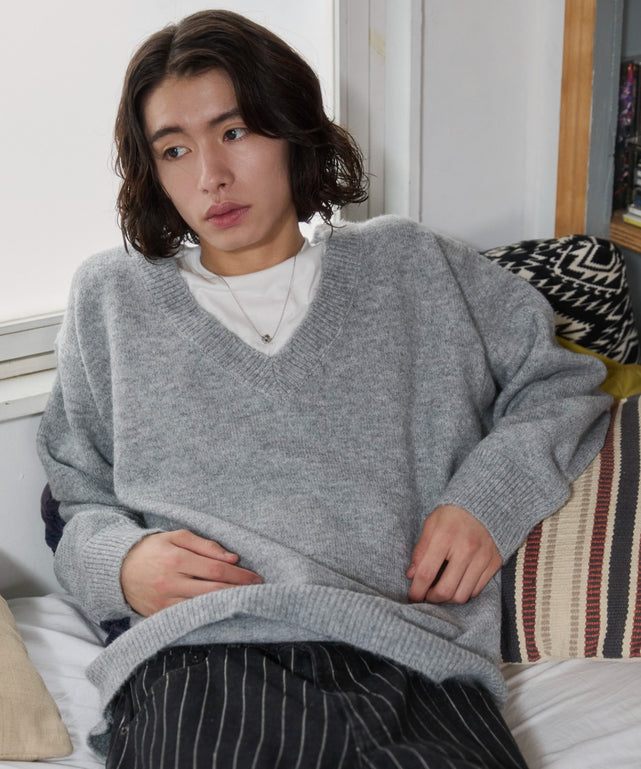杢グレー モデル：182cm L着用