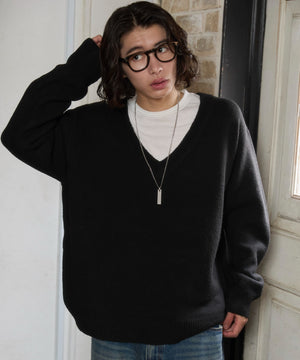 ブラック モデル：182cm L着用