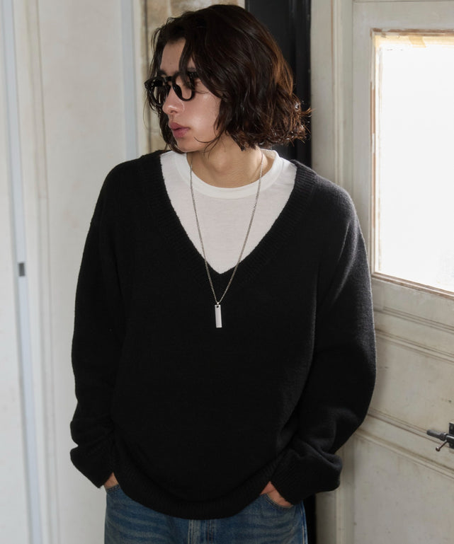 ブラック モデル：182cm L着用